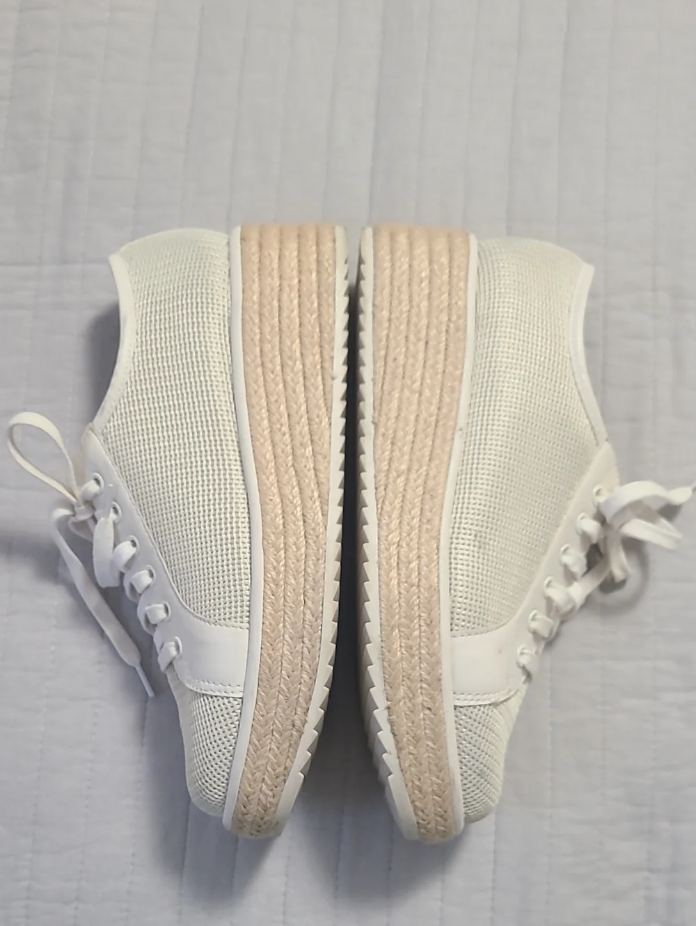 Dolce Vita Tannah Espadrille Wedge Women Trendy Platform Beige Sneakers Sz 8.5 M